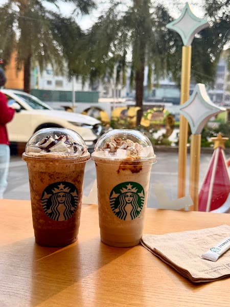 Hình ảnh Starbucks Vincom Metropolis - 3