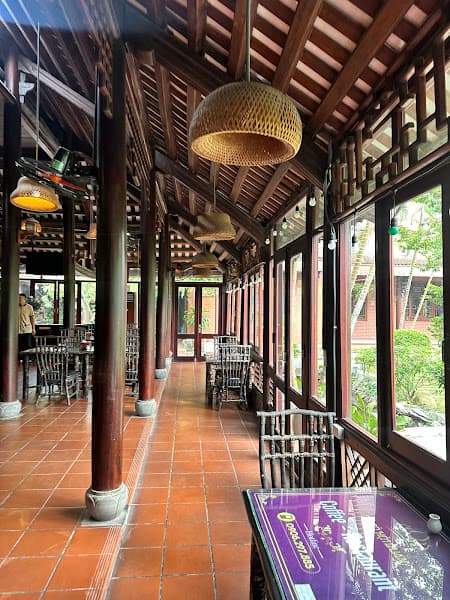 Nhà hàng Cố Đô Hội Quán