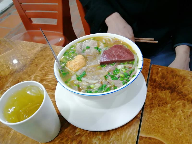 Hình ảnh Bún bò Huế O Lương - 6