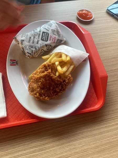 Hình ảnh KFC Hiệp Bình - 3