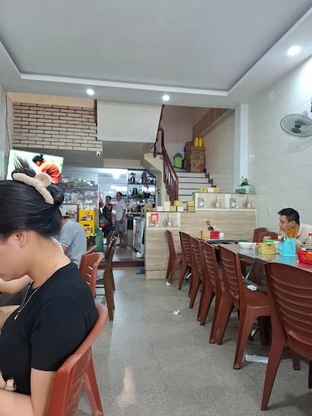 Ảnh bìa Lươn xứ nghệ Hải Nga