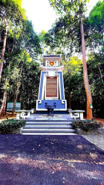 Khu Di tích Lịch sử Chiến khu D