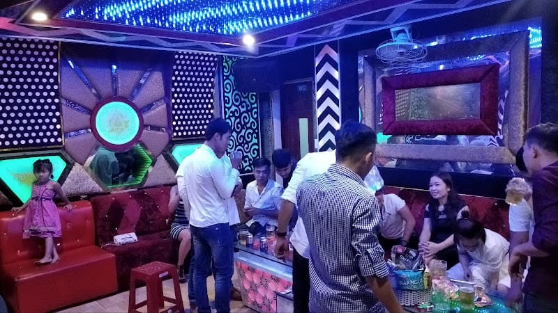 Hình ảnh Karaoke Queen - 3