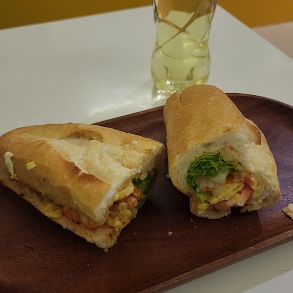 Hình ảnh Bánh mì Nhõn Bắp - 엄마손 반미 - 4