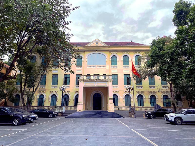 Bảo Tàng Địa chất