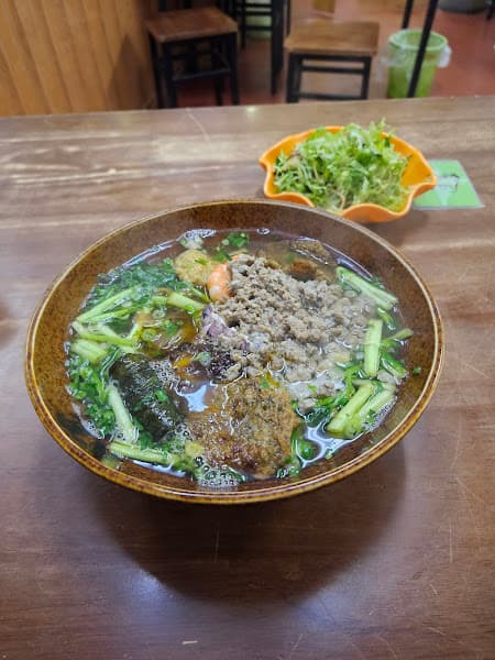 Quán Bún Bò Huế Song Phúc