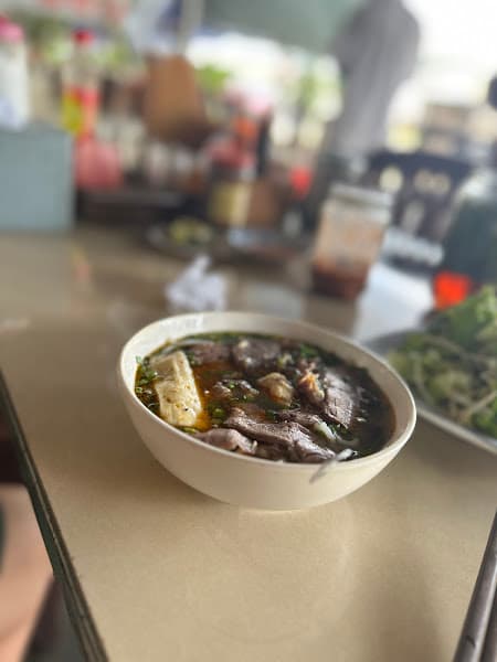 Hình ảnh BÚN CHẢ HÀ NỘI,BÚN RIÊU.ÁNH LÂM - 2