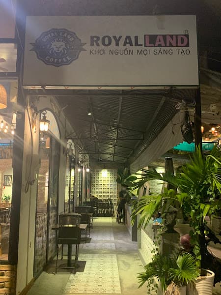 Royal Land - Coffee & Tea
