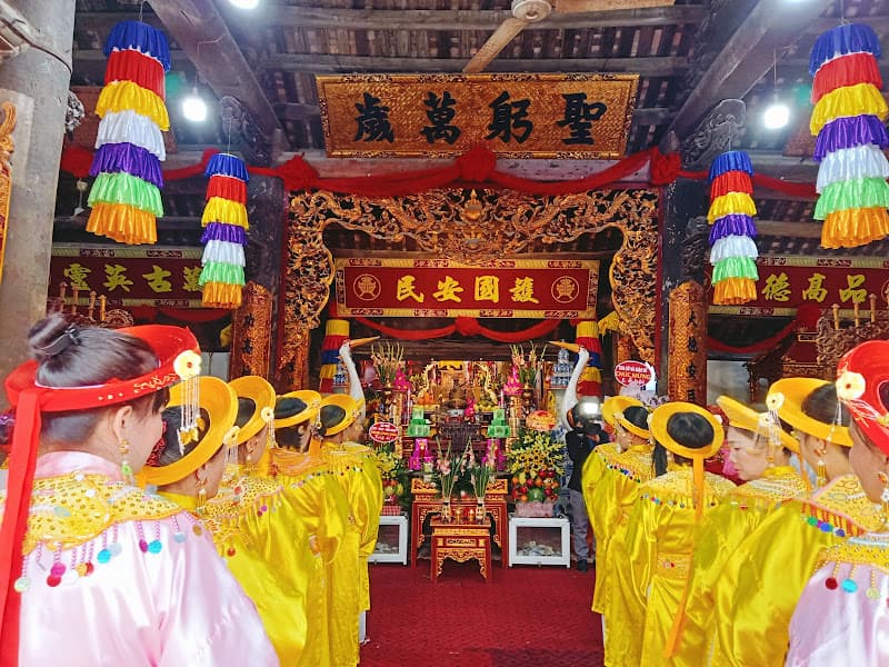 Hình ảnh Di tích lịch sử Đình Trung - 6