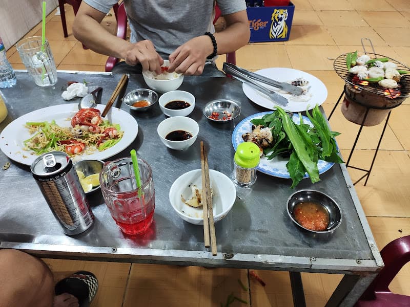 Ảnh bìa Quán Hải sản HƯƠNG