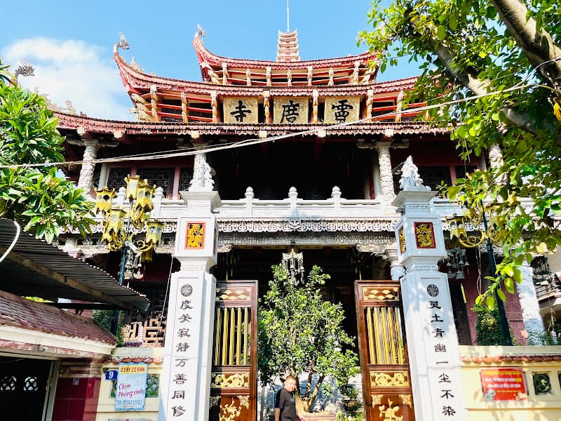 Hình ảnh Chùa Đỏ - 5