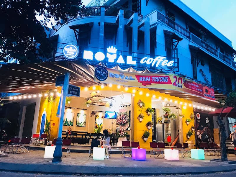 Ảnh bìa Royal Coffee - Tiệm Trà Chanh