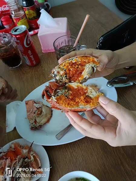 Hình ảnh Nhà Hàng Hải Sản Năm Ngoan 2 - 3