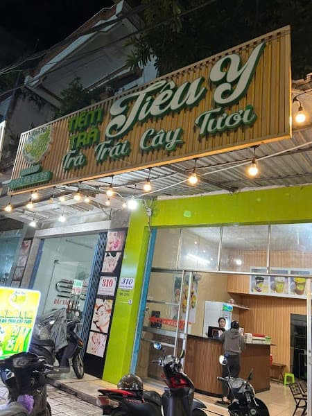 Ảnh bìa Tiệm Trà Tiêu Y