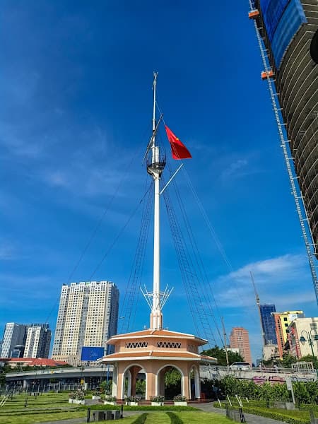 Hình ảnh Cột cờ Thủ Ngữ - 4