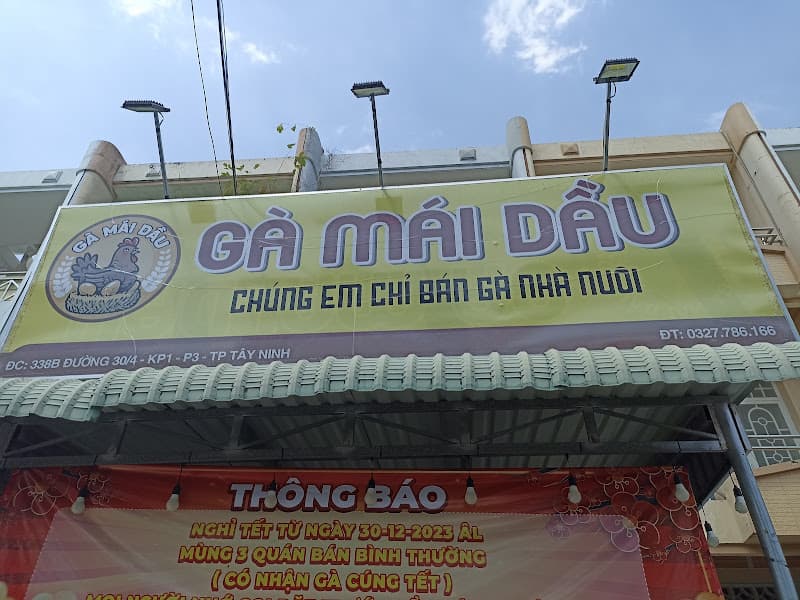 Quán ăn gia đình Gà Mái Dầu