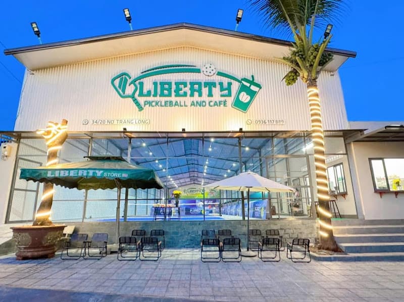 Hình ảnh Liberty Pickleball Café - 3