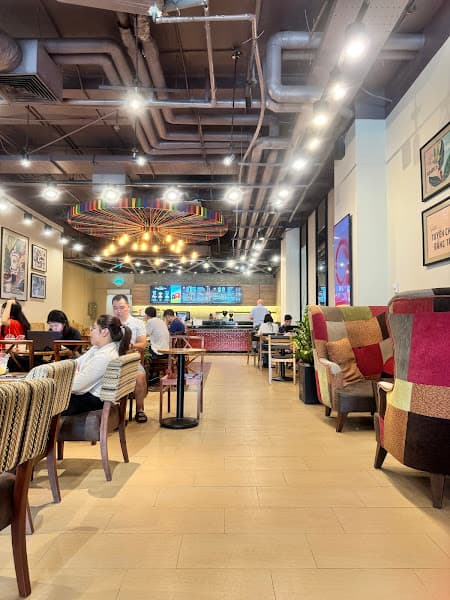 Hình ảnh Highlands Coffee Somerset Hoà Bình - 4