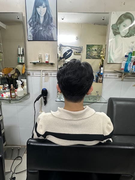 Hair Salon Phạm Uyên