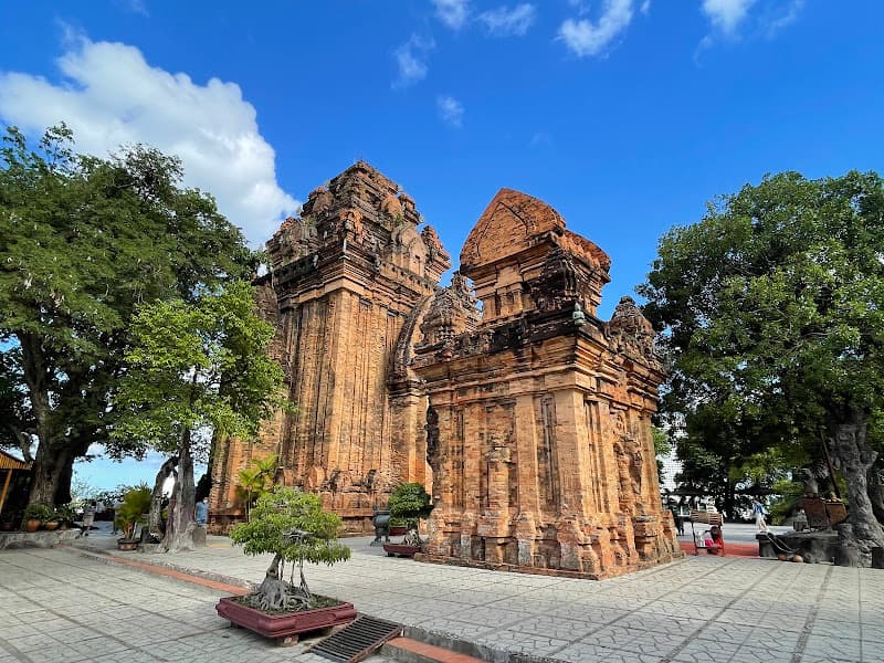 Hình ảnh Tháp Bà Ponagar - 4