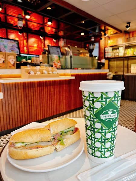 Hình ảnh Phúc Long Coffee & Tea (Phúc Long Nguyễn Hữu Huân) - 3