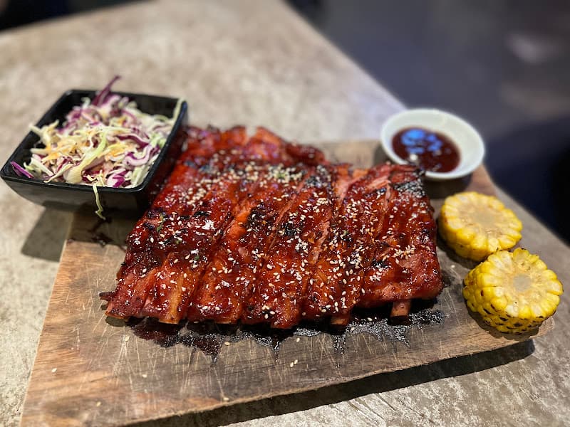 Hình ảnh Hầm Trú Ẩn Cafe - 5