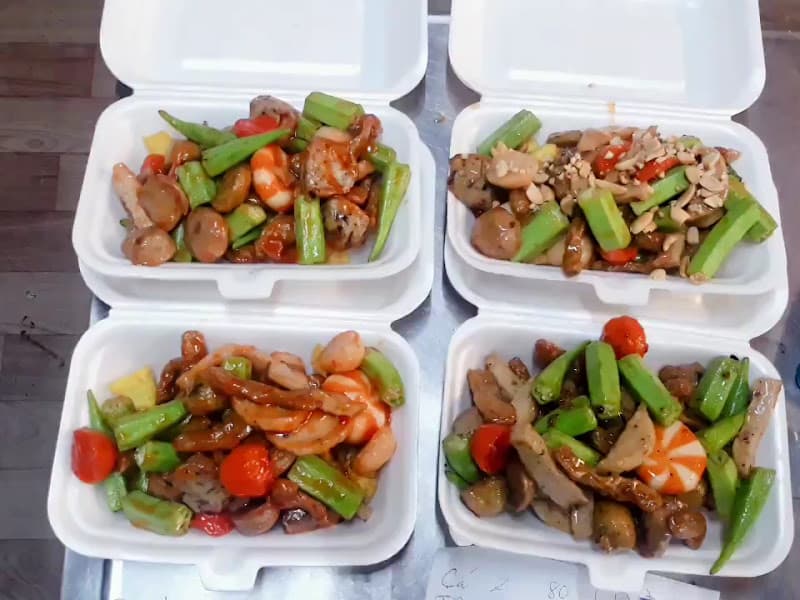 Hình ảnh Ăn Vặt Heo Mắt Hí - 4