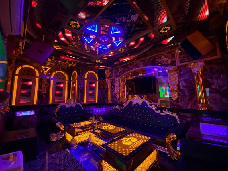 Hình ảnh KaraOke Royal - 4