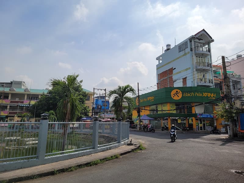 Hình ảnh Bách Hoá Xanh Lạc Long Quân - 3