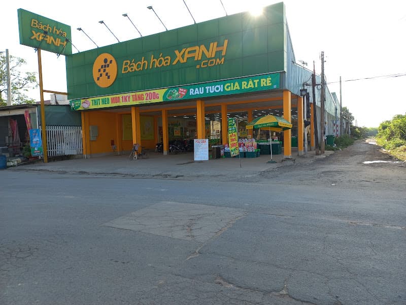 Siêu thị Bách hoá XANH Ấp Long Châu