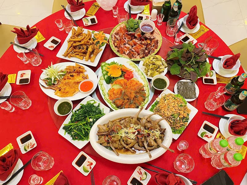 Hình ảnh Nhà hàng Royal Tuyên Quang - 2