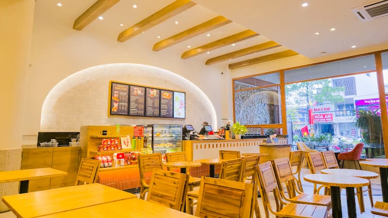 Hình ảnh Highlands Coffee Nguyễn Tất Thành - Buôn Ma Thuột - 3