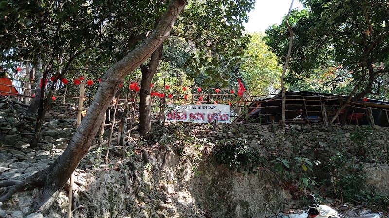 Hình ảnh Quán ăn gia đình Bình Sơn Mũi Nai - 4