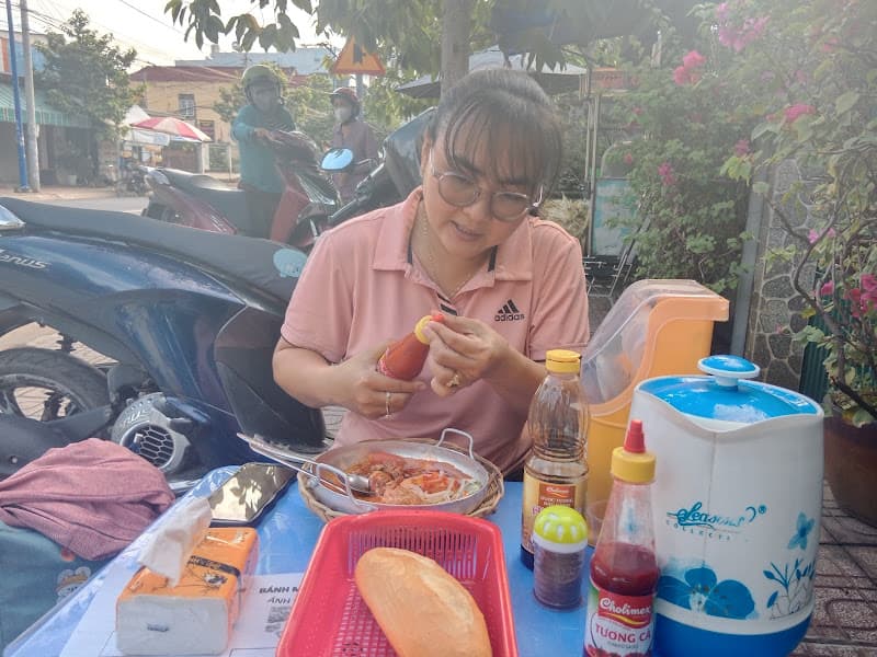 Hình ảnh Bánh mì chảo Ánh Dương - 2