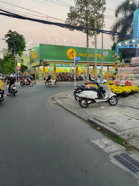 Hình ảnh Bách Hoá XANH - 3