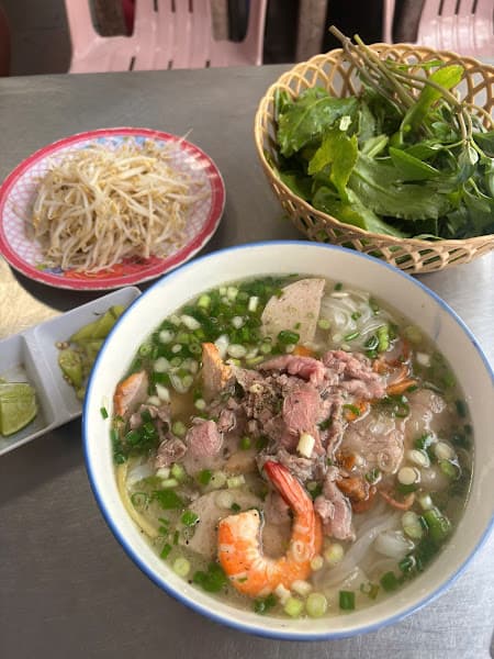 Hình ảnh Phở kim huyền - 4
