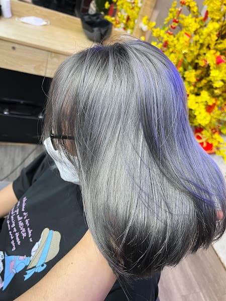 Salon Nhựt Nguyễn