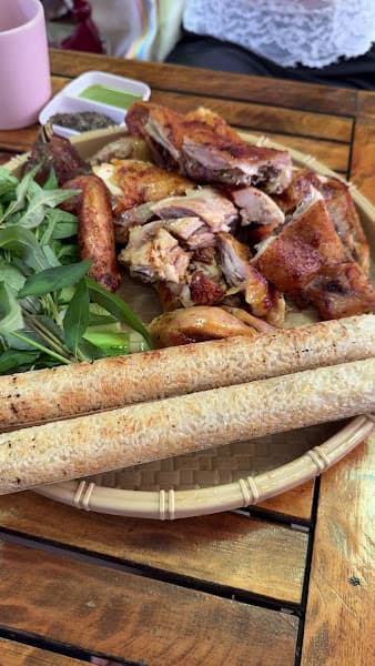 Hình ảnh Gà ta nướng Cường mập BMT - 2