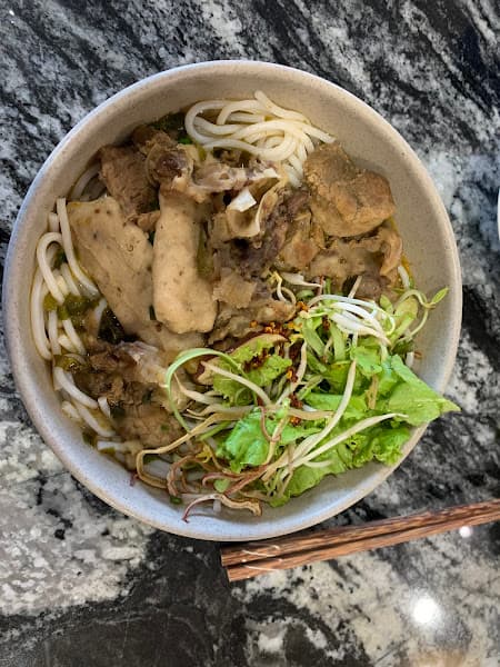 Hình ảnh Bún Bò Gốc Huế - 4