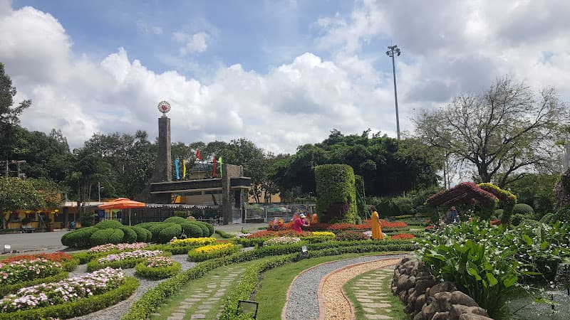 Hình ảnh Cổng chào Khu di tích Lịch sử - Văn hóa - Danh thắng Núi Bà Đen - 3