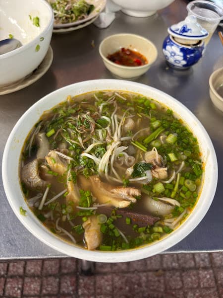Hình ảnh Bún bò huế Bà Triệu - 2