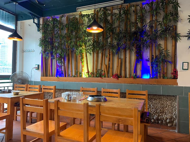 Ảnh bìa Quán Lẩu Bò Úc