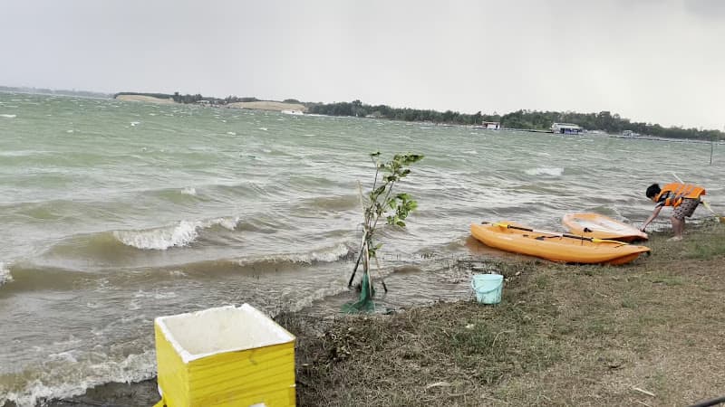 Hình ảnh Cắm Trại Hồ Trị An - 3