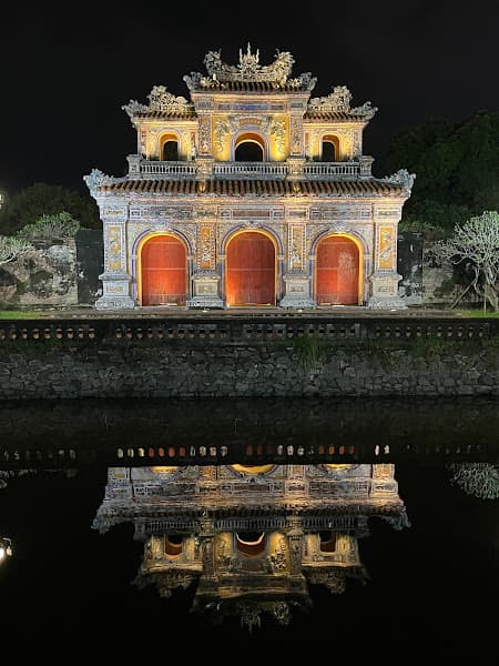 Ảnh bìa Cửa Chương Đức