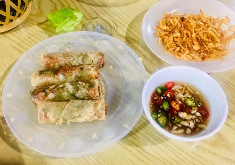 Hình ảnh Bánh mướt ram giò Vinh Tần - 3