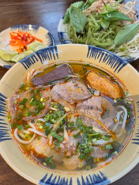 Hình ảnh O Phương - Món ngon sông Hương - 3