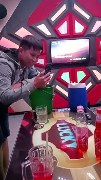 Hình ảnh Karaoke Lucky - 4