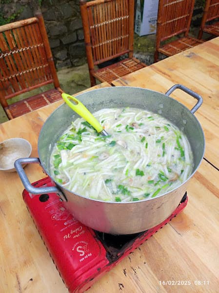 Hình ảnh Quán ăn gia đình và cắm trại-BÊN SÔNG QUÁN - 4