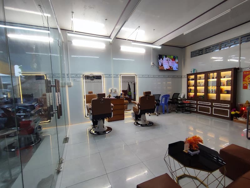 Hình ảnh Hiệu Tóc Nam Hậu Nguyễn - 5