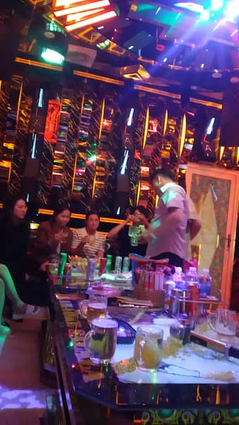 Hình ảnh KARAOKE - SALALA - 3